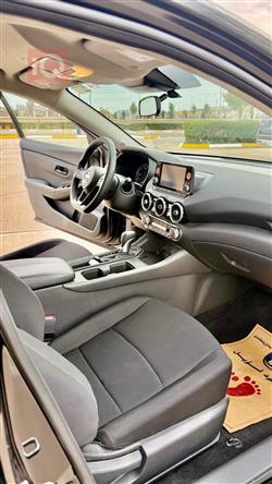 نيسان سنترا